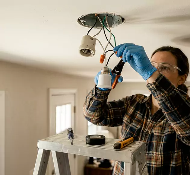 Professional Light Socket Replacement: Your Local Fixture Repair Team in Lake Mary, FL
